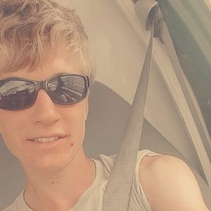 Meet your Posher, Dean